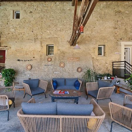 Le Cocon Bed & Breakfast Saint-Paul-les-Fonts Exterior photo