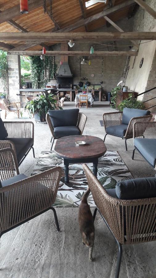 Le Cocon Bed & Breakfast Saint-Paul-les-Fonts Exterior photo