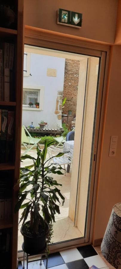 Le Cocon Bed & Breakfast Saint-Paul-les-Fonts Exterior photo