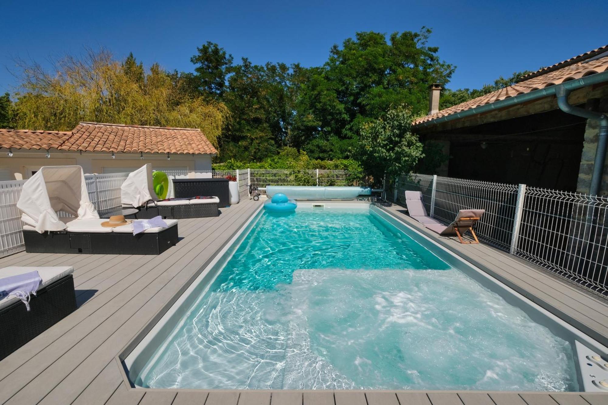 Le Cocon Bed & Breakfast Saint-Paul-les-Fonts Exterior photo